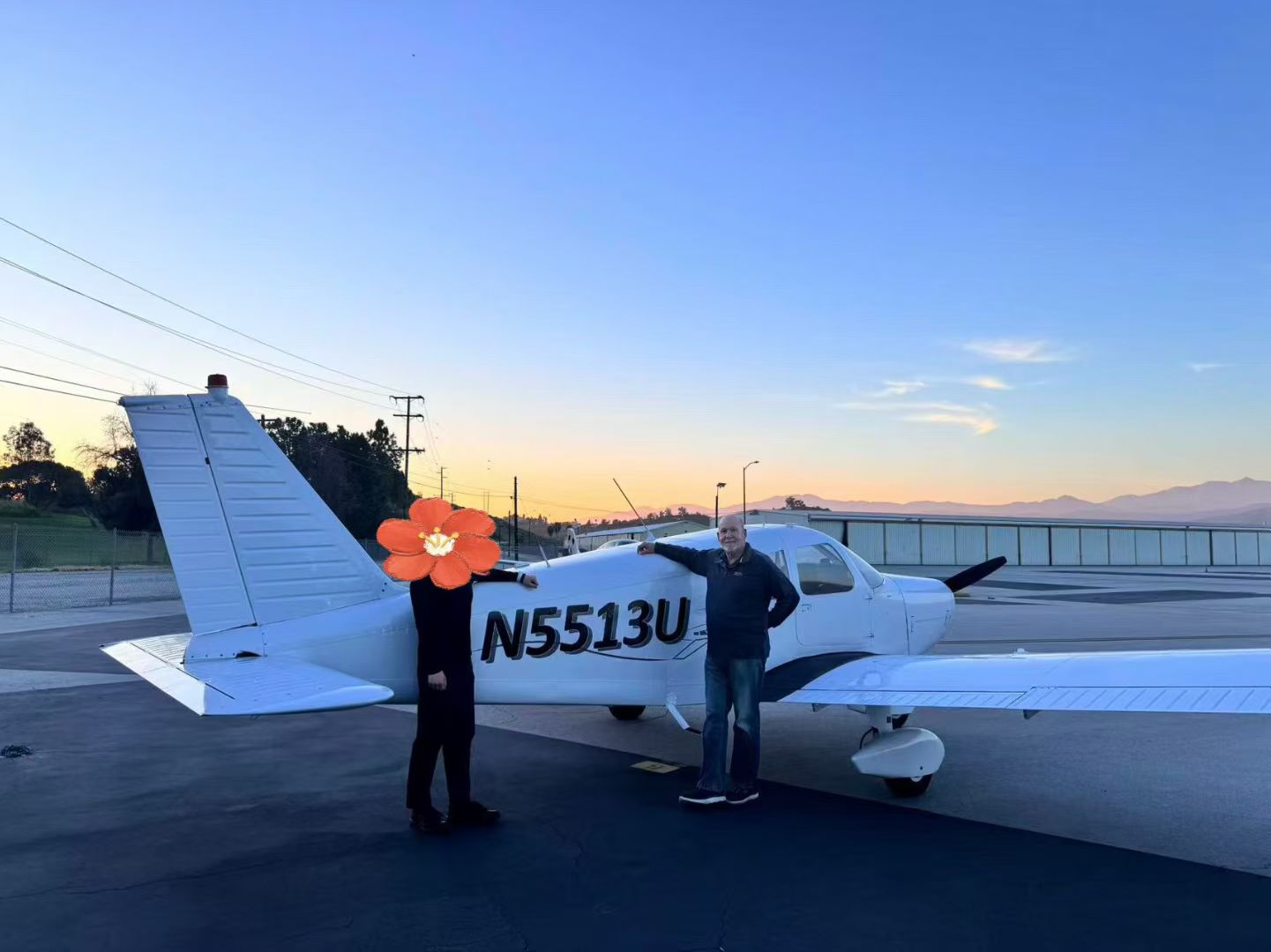 JJC Aviation Piper PA-28-140 N5513U at sunset / JJC Aviation 派珀 PA-28-140